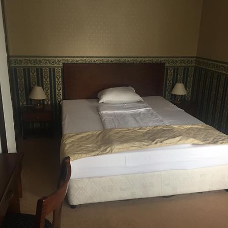 Chateau Montagne Hotel Troyan Troyan  Bagian luar foto