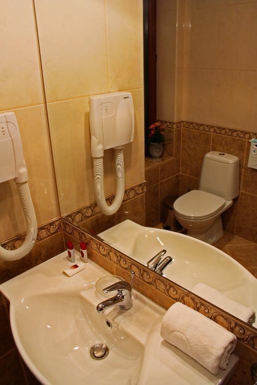 Chateau Montagne Hotel Troyan Troyan  Ruang foto