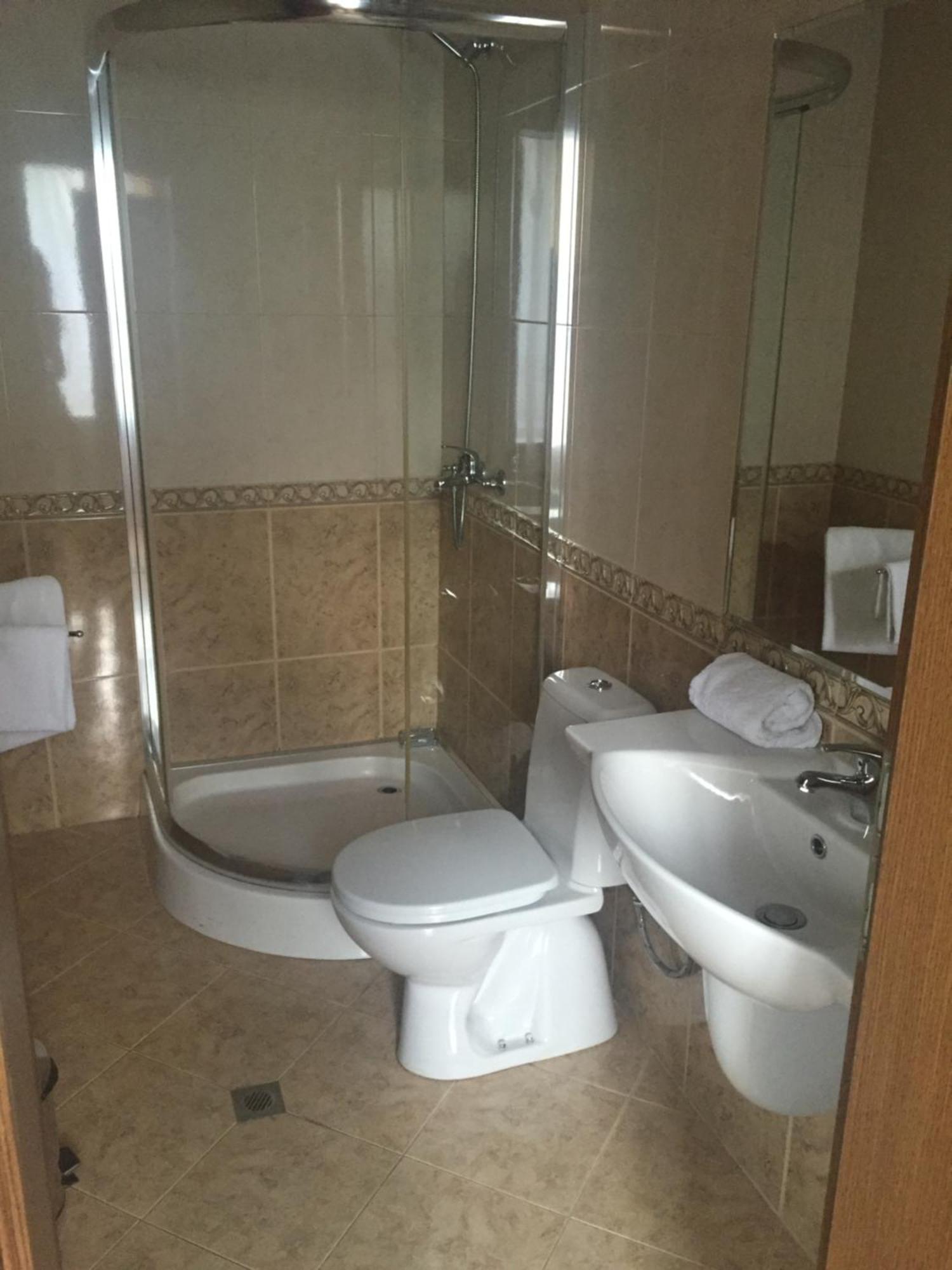 Chateau Montagne Hotel Troyan Troyan  Bagian luar foto