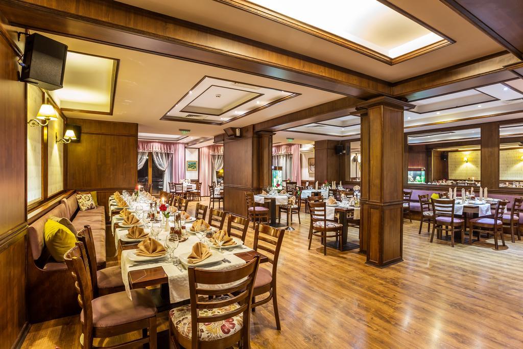 Chateau Montagne Hotel Troyan Troyan  Bagian luar foto