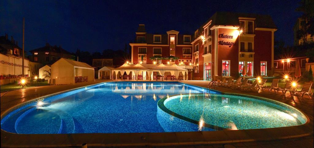 Chateau Montagne Hotel Troyan Troyan  Bagian luar foto